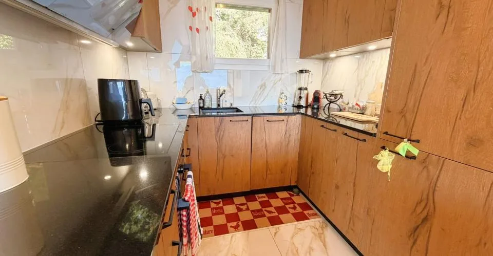 STAGIONALE: Magnifico duplex di 4.5 locali - Spazioso e luminoso - Posizione tranquilla - Vista superba – foto 7 di 29