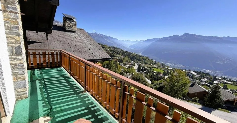 STAGIONALE: Magnifico duplex di 4.5 locali - Spazioso e luminoso - Posizione tranquilla - Vista superba – foto 24 di 29