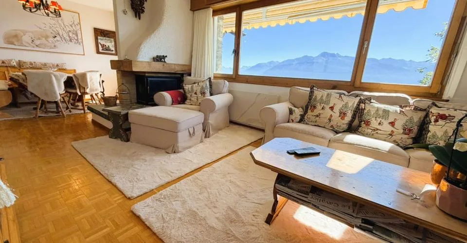 STAGIONALE: Magnifico duplex di 4.5 locali - Spazioso e luminoso - Posizione tranquilla - Vista superba – foto 3 di 29