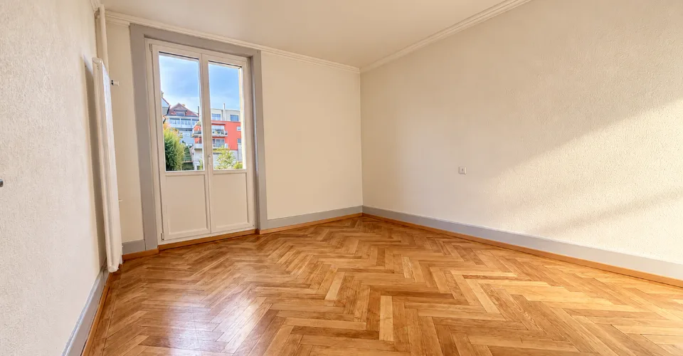 Delizioso appartamento di 3 locali vicino al centro città – foto 4 di 7
