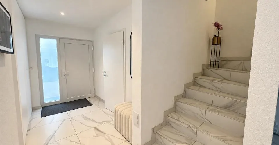 Casa del 2021 con giardino, suite genitori e potenziale di ristrutturazione – foto 30 di 33