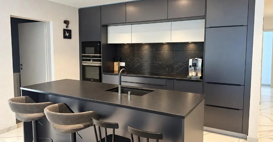 Casa del 2021 con giardino, suite genitori e potenziale di ristrutturazione – foto 23 di 33