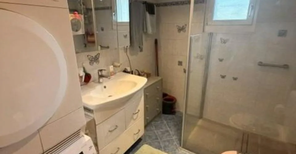 6.5 Zimmer Einfamilienhaus in Gimel – Foto 7 von 11