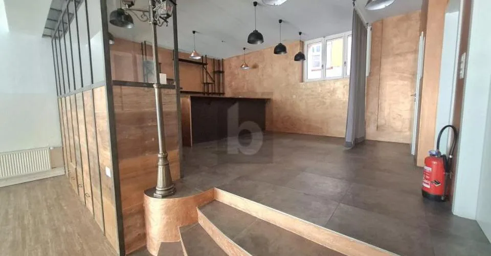 SPACIEUX ET TRÈS MODERNE – foto 2 di 6