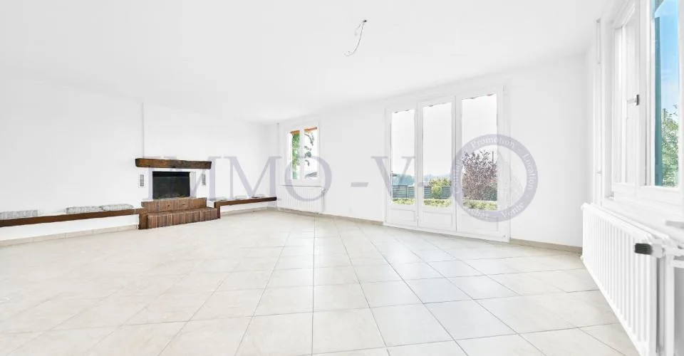 7 Zimmer Einfamilienhaus in Bremblens – Foto 3 von 13