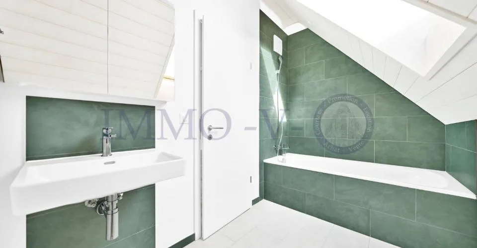 4.5 Zimmer Reihenfamilienhaus in Cronay – Foto 8 von 8