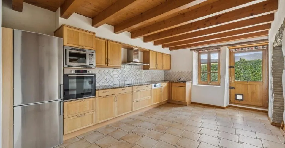 Bella villa familiare con carattere – foto 5 di 13