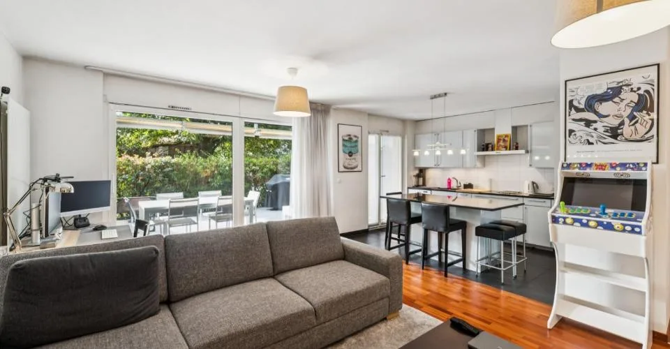 EXKLUSIVITÄT: 4-Zimmer-Wohnung im Erdgeschoss – Foto 3 von 13