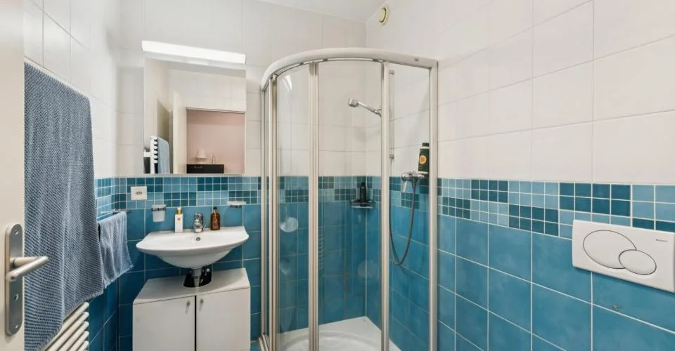 EXKLUSIVITÄT: 4-Zimmer-Wohnung im Erdgeschoss – Foto 9 von 13