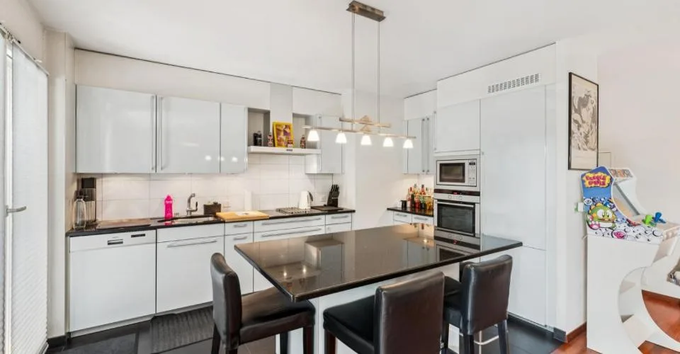 EXKLUSIVITÄT: 4-Zimmer-Wohnung im Erdgeschoss – Foto 6 von 13