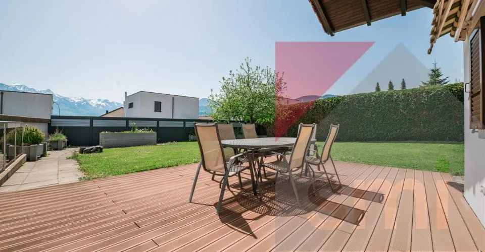 6 Zimmer Einfamilienhaus in Bulle – Foto 2 von 13