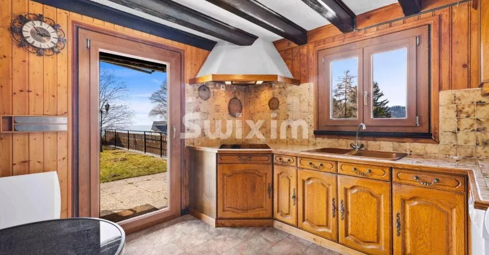 Chalet mit drei Wohnungen am Fuße der Pisten – Foto 11 von 12
