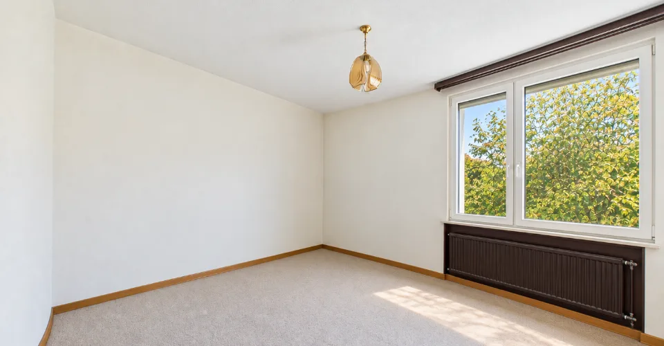 Lichtdurchfluteter Wohnbereich, Gemütlicher Balkon & Zentrale Lage! – Foto 14 von 18