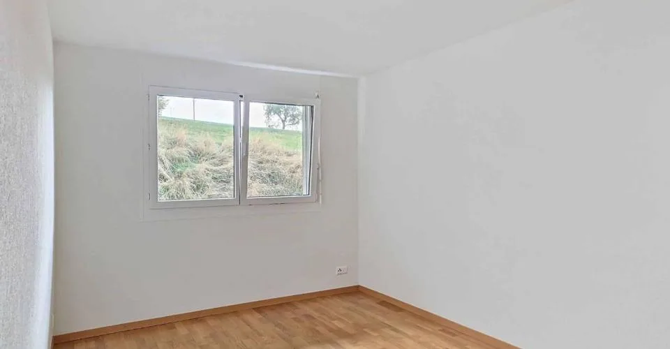 4,5 Zimmer mit schönen Volumen und großem Balkon – Foto 5 von 12