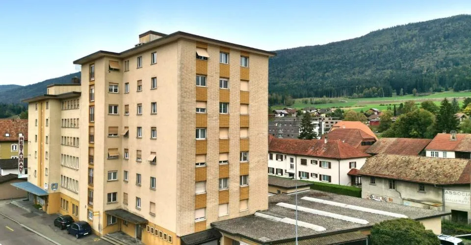 Malleray, immeuble locatif avec 6.65% de rendement – foto 4 di 13