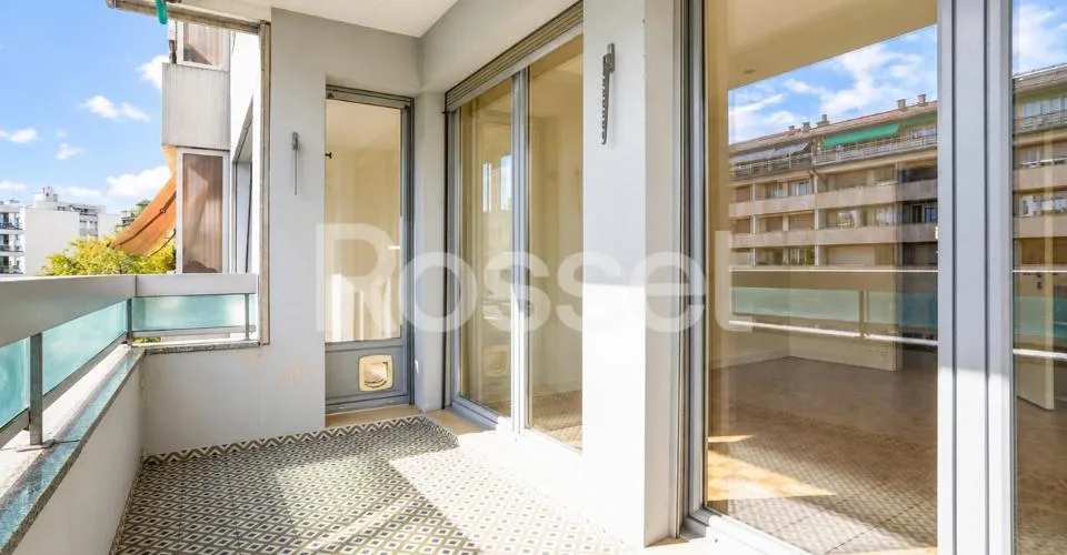 Bel appartement traversant et entièrement rénové de 4,5 pièces – Foto 13 von 13