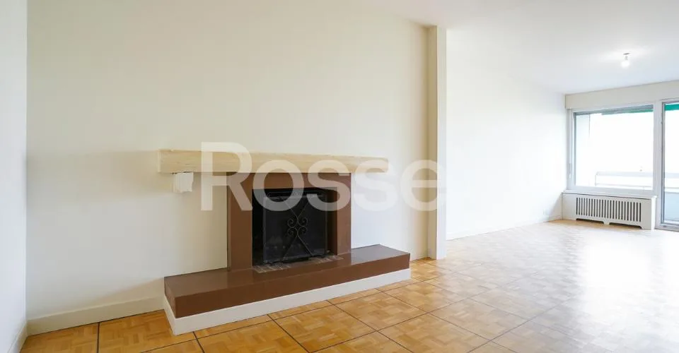 Bel appartement traversant et entièrement rénové de 4,5 pièces – Foto 4 von 13