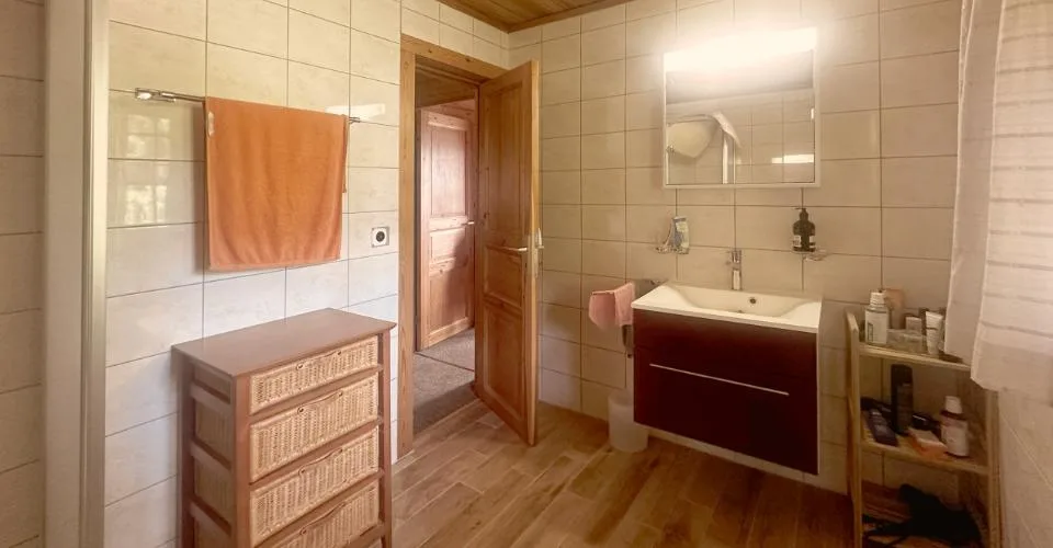 Chalet 4,5 Zimmer auf 790 m² Grundstück, freie Sicht, 15 Minuten von Sion – Foto 9 von 12