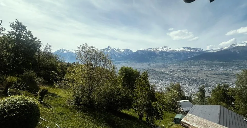 Chalet 4,5 Zimmer auf 790 m² Grundstück, freie Sicht, 15 Minuten von Sion – Foto 10 von 12