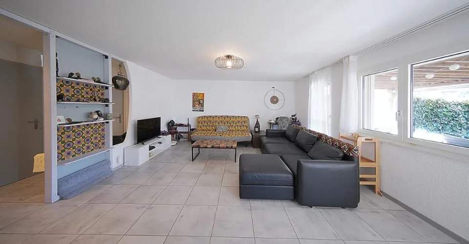 Spacieux rez-de-jardin bien situé – photo 16 sur 26