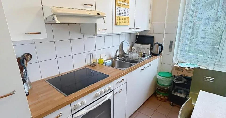 Bel appartement de 2 pièces proche du centre-ville – Foto 4 von 5
