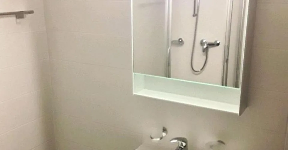 Appartement de 2 pièces situé dans le quartier de la Servette – Foto 9 von 9