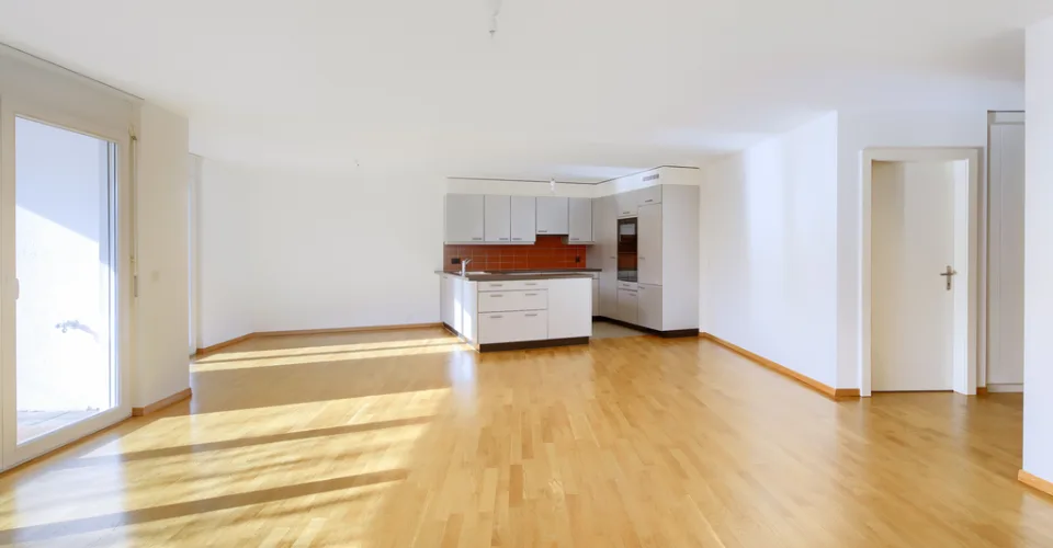 Grand logement de 6.5 pièces avec jardin – Foto 3 von 7