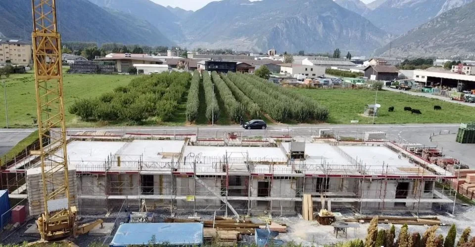 Villa mitoyenne de 4,5 pièces à Charrat – Foto 4 von 5