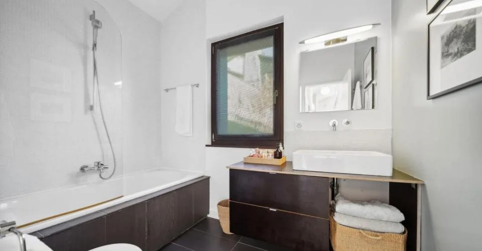 Unique - Design contemporain entre ciel et lac – foto 8 di 13
