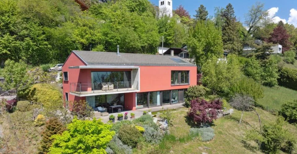 Unique - Design contemporain entre ciel et lac – foto 3 di 13