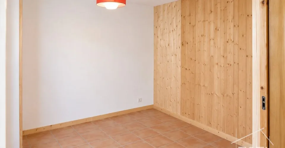 Immeuble de rendement à Martigny-Combe - 5,04 % brut avec potentiel de valorisation. – Foto 8 von 12