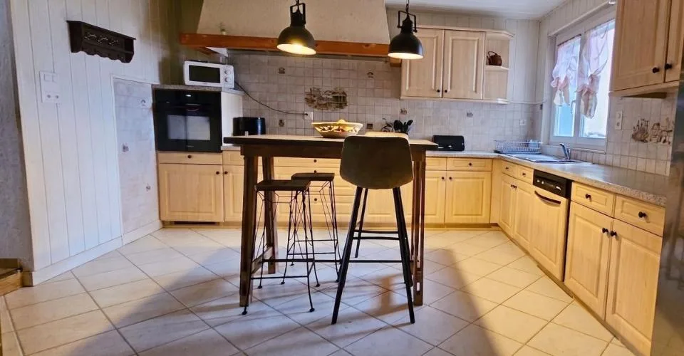 Authentique maison villageoise, Charme et volumes à Boveresse – foto 18 di 20