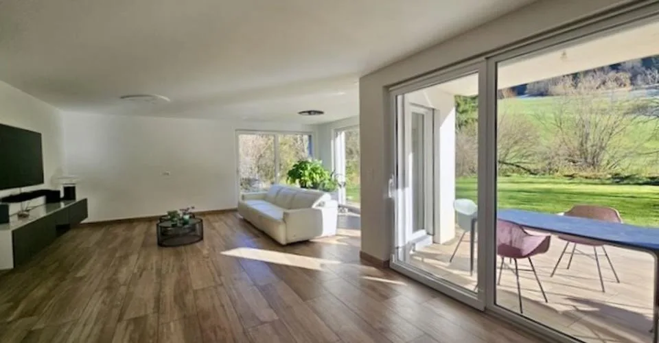 Villa mitoyenne située dans un agréable quartier prisé de Fleurier – photo 18 sur 20
