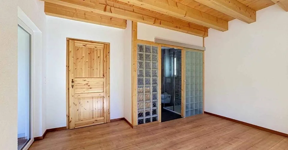 Chalet mit 15,5 Zimmern, bestehend aus drei unabhängigen Wohnungen – Foto 8 von 24
