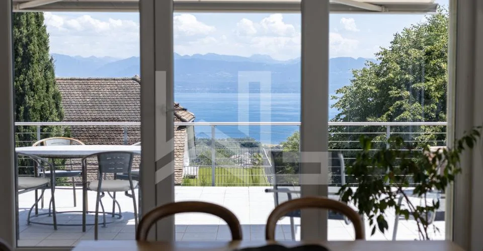 Superbe propriété contemporaine avec vue panoramique – foto 8 di 10