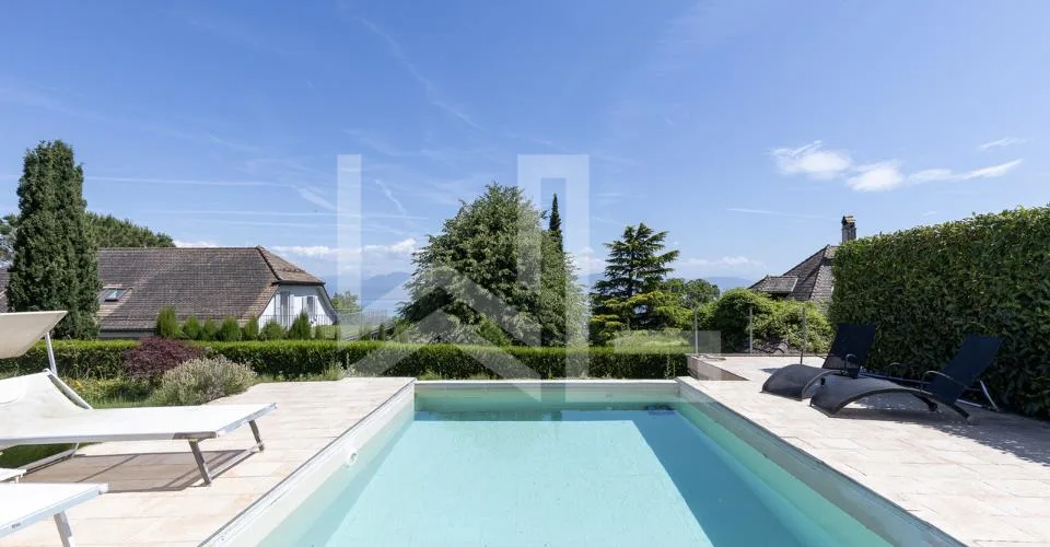 Superbe propriété contemporaine avec vue panoramique – foto 10 di 10