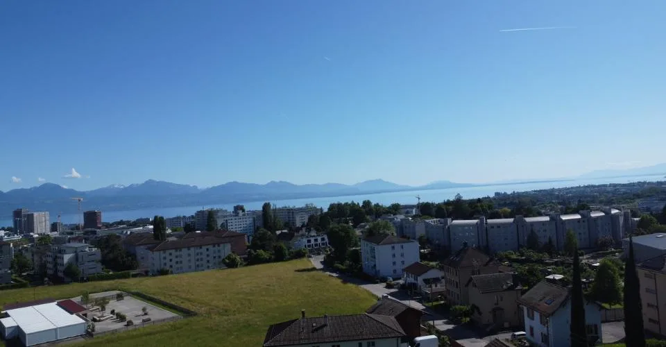 DERNIER ATTIQUE 100%-VUE DU CIEL-3,5 PIECES-A SAISIR – photo 4 of 9