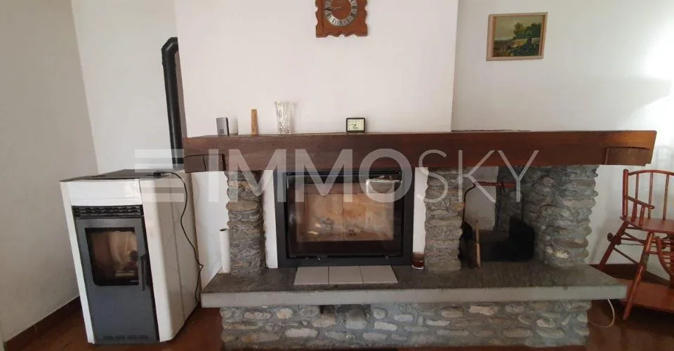 Soluzione mista: officina operativa e appartamento – photo 4 of 5