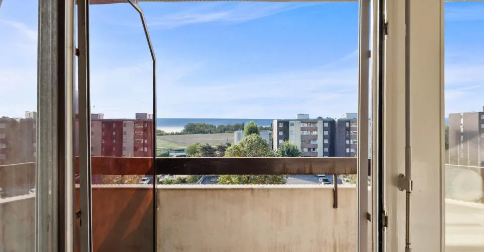 À vendre – Charmant appartement 4.5 pièces avec superbe vue sur le lac – photo 12 sur 14