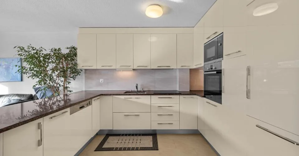 À vendre – Charmant appartement 4.5 pièces avec superbe vue sur le lac – photo 5 sur 14