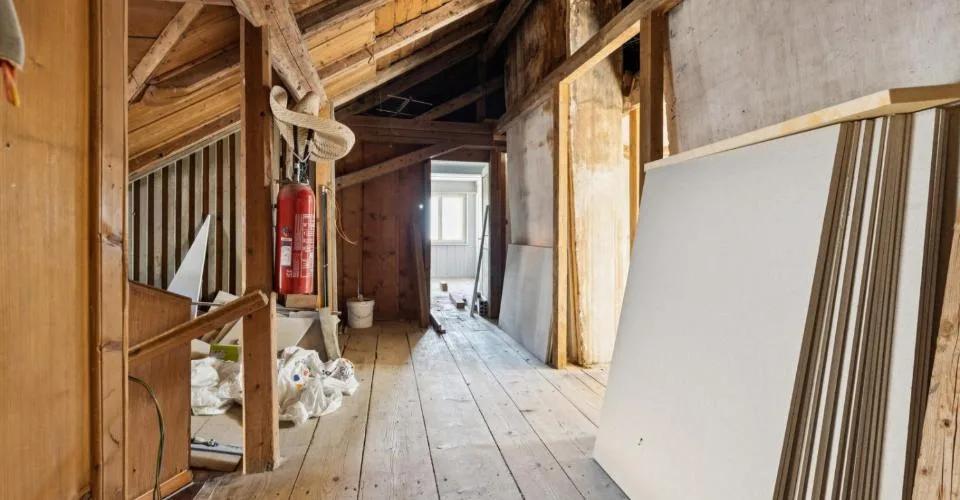 Elegantes Herrenhaus mit 3 Wohnungen und 3 Boxen – Foto 11 von 12