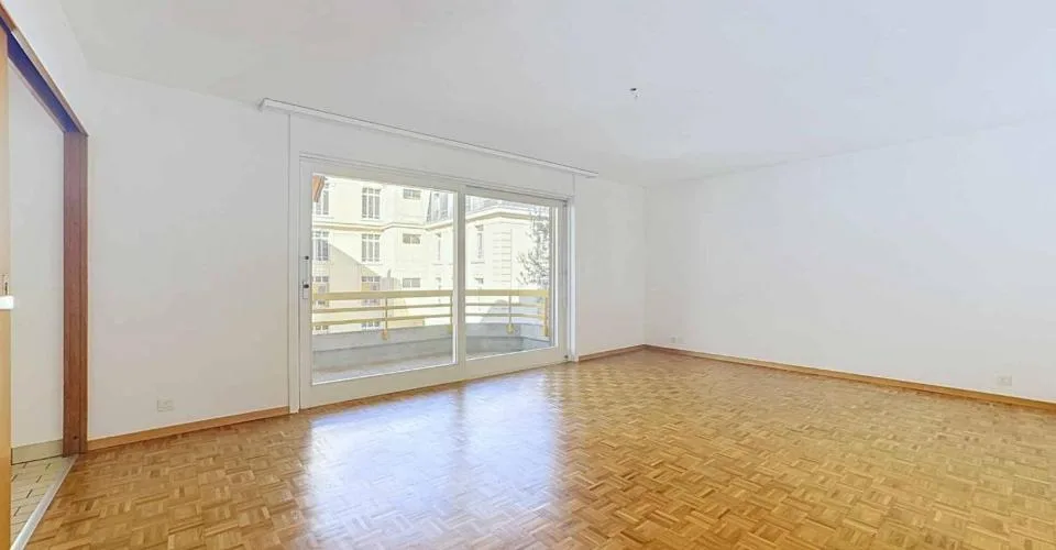 On the 1st floor - Large 3.5-room apartment on 1 level of 79 m2 + balcony – photo 3 of 12