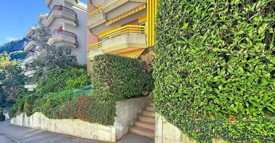 On the 1st floor - Large 3.5-room apartment on 1 level of 79 m2 + balcony – photo 11 of 12