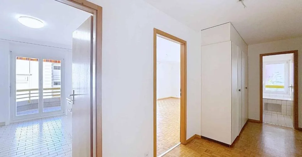 On the 1st floor - Large 3.5-room apartment on 1 level of 79 m2 + balcony – photo 7 of 12