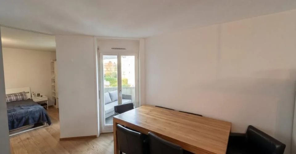 SAINT-PREX - NOUVEAU PRIX - 2 pièces rénové avec deux balcons – photo 2 sur 7