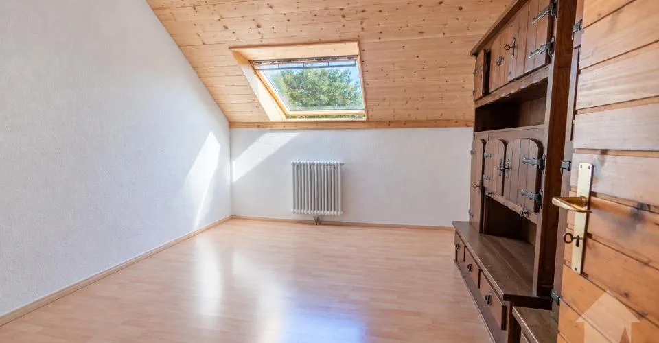 Choëx, duplex de 5.5 pièces dans les combles – foto 5 di 12