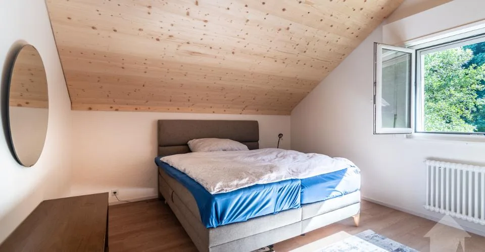 Choëx, duplex de 5.5 pièces dans les combles – foto 4 di 12