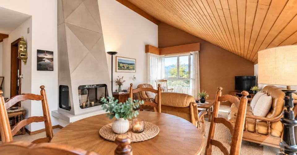 Choëx, duplex de 5.5 pièces dans les combles – foto 2 di 12