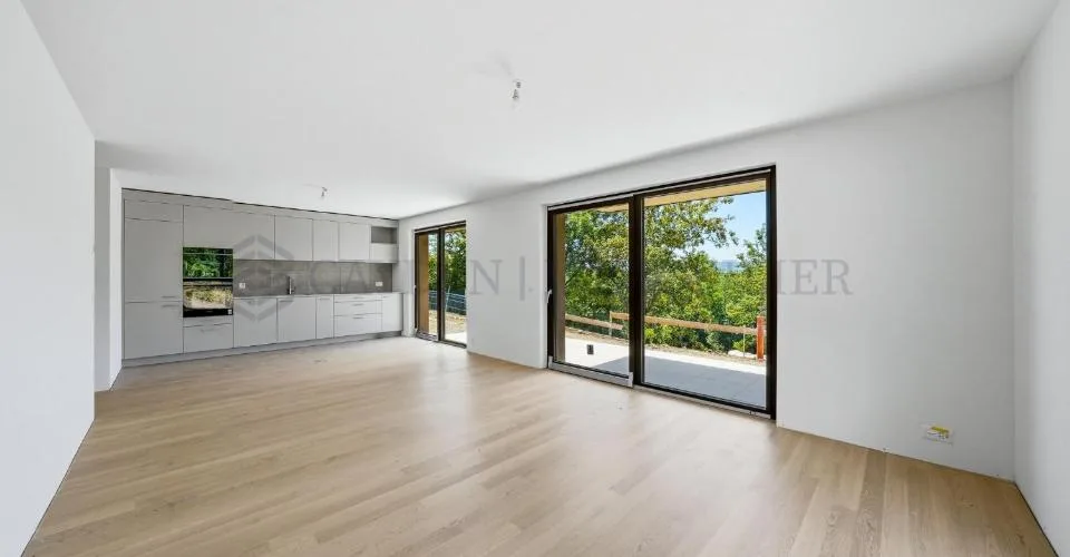 4 Pezzi rez-de-jardin con vista magnifica (Piano inferiore) - Lot 2.01 – foto 2 di 12