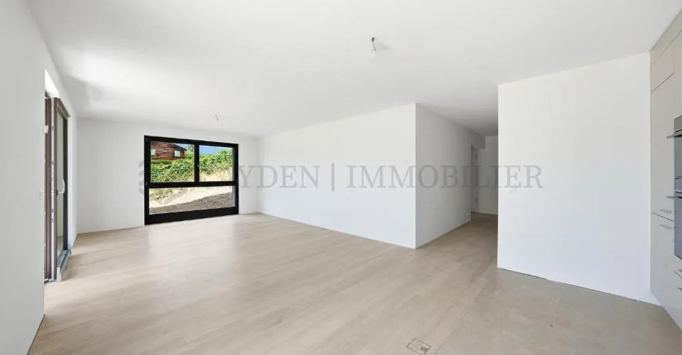 4 Pezzi rez-de-jardin con vista magnifica (Piano inferiore) - Lot 2.01 – foto 6 di 12